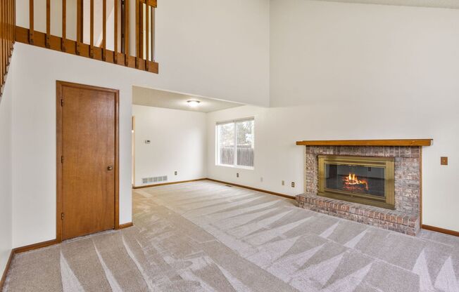 Updated 4 bedroom Convenient Location