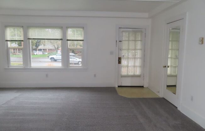 1383Coburg - FH