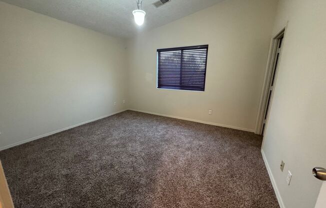 3 beds, 2 baths, $1,825