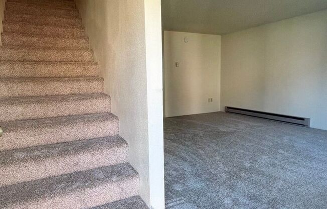 2 beds, 1.5 baths, 1,080 sqft, $1,550, Unit 190-D