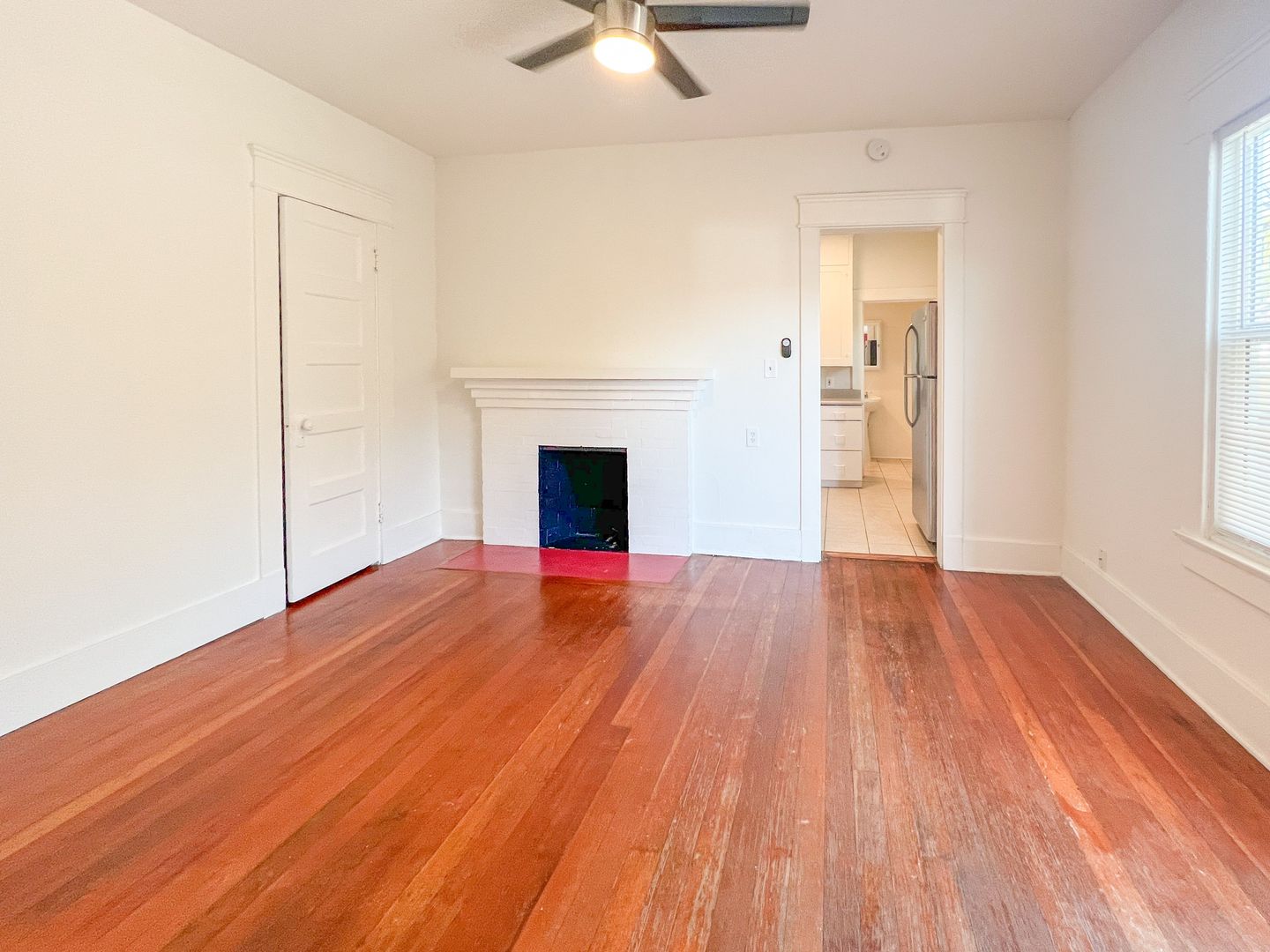 Charming Corner 1 Bed / 1 Bath in the Heart of Barrio Logan!