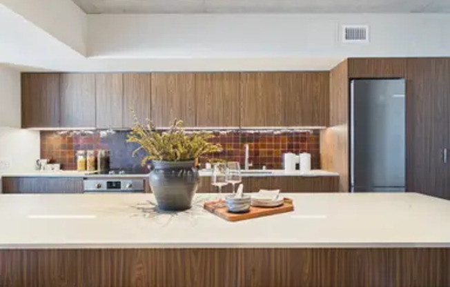 1 bed, 1 bath, 668 sqft, $3,195, Unit 505