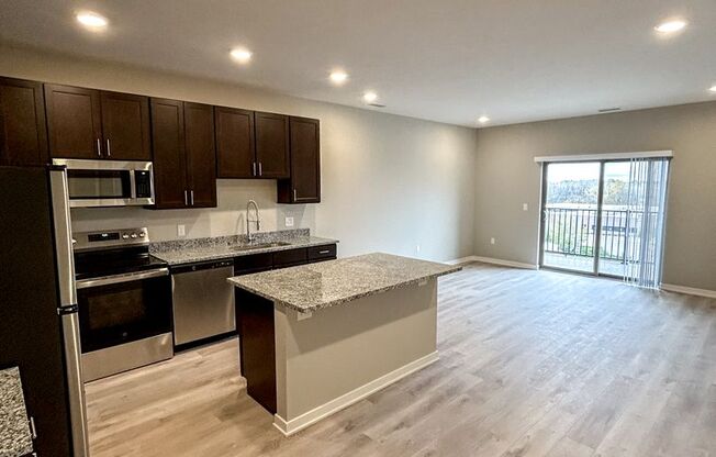 1 bed, 1 bath, 830 sqft, $1,285, Unit 4750-408