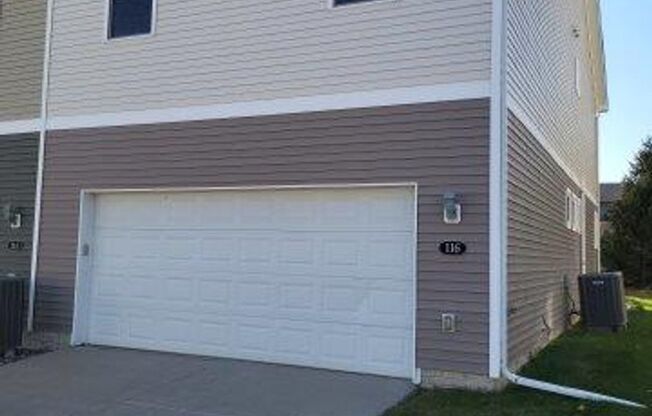 End unit Townhome in the Heart of West Des Moines!