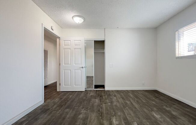 2 beds, 1 bath, 900 sqft, $2,295, Unit 4