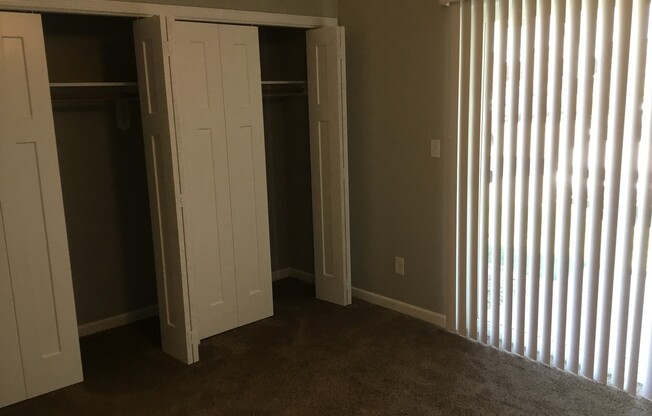 2 beds, 1 bath, 750 sqft, $1,349.99