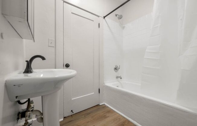 Studio, 1 bath, $1,795, Unit 1142-13