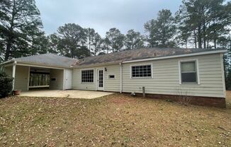 4 beds, 2.5 baths, $2,300