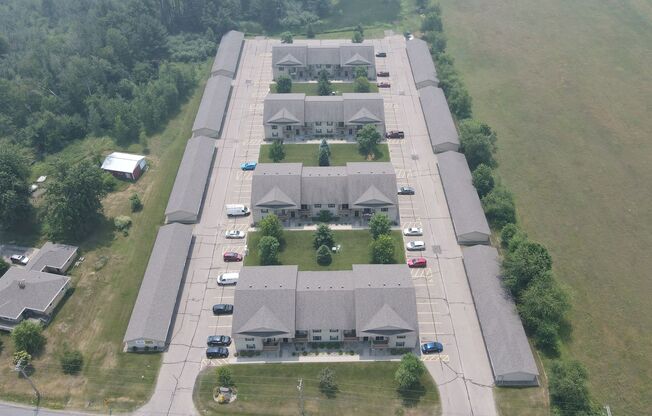 2 beds, 1 bath, 895 sqft, $1,080, Unit BI 2925-106