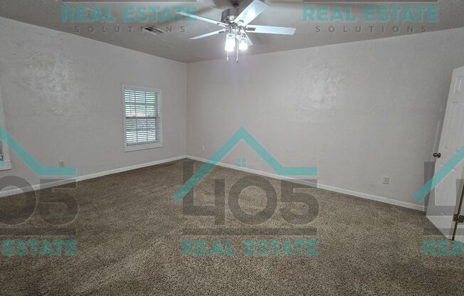 3 beds, 2 baths, $1,400