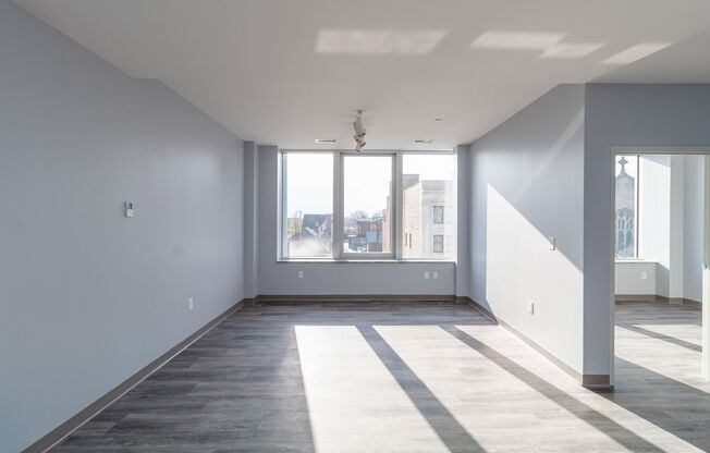 2 beds, 2 baths, 1,300 sqft, $2,590, Unit 309