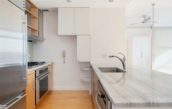 Studio, 1 bath, 611 sqft, $4,190, Unit 10F