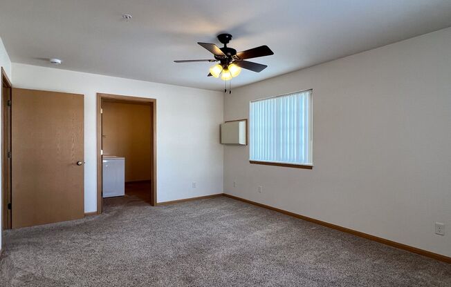 2 beds, 1 bath, 1,248 sqft, $1,430, Unit ML 530-04