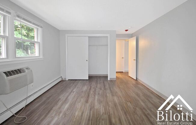 1 bed, 1 bath, 620 sqft, $1,525, Unit 266-02