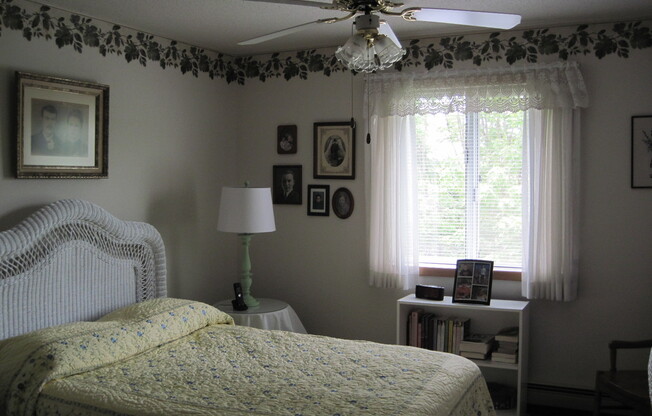 2 beds, 2 baths, 1,031 sqft, $1,425, Unit 3700312