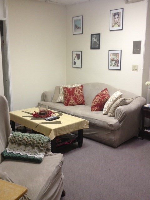 2 beds, 1 bath, 700 sqft, $3,100, Unit 104