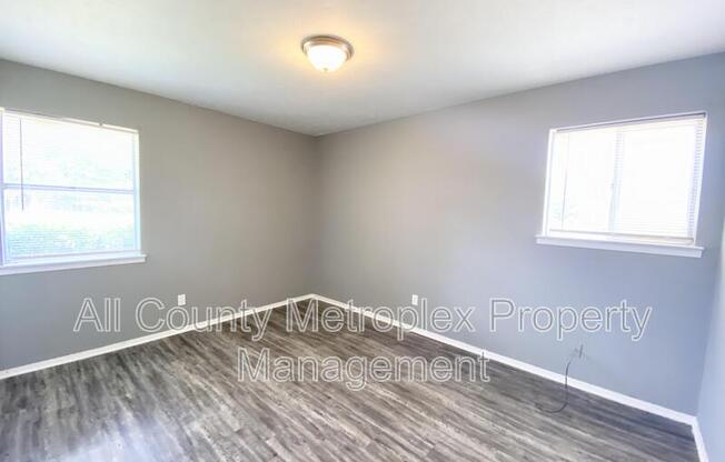 1010 CHERRYWOOD LN