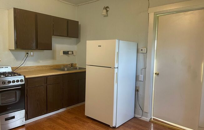5235 17th Ave NE, Seattle WA 98105