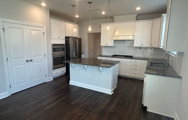 3 Bed | 2.5 Bath House in Holly Springs