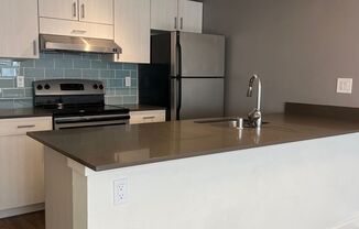 1 bed, 1 bath, 655 sqft, $1,845, Unit Unit 504