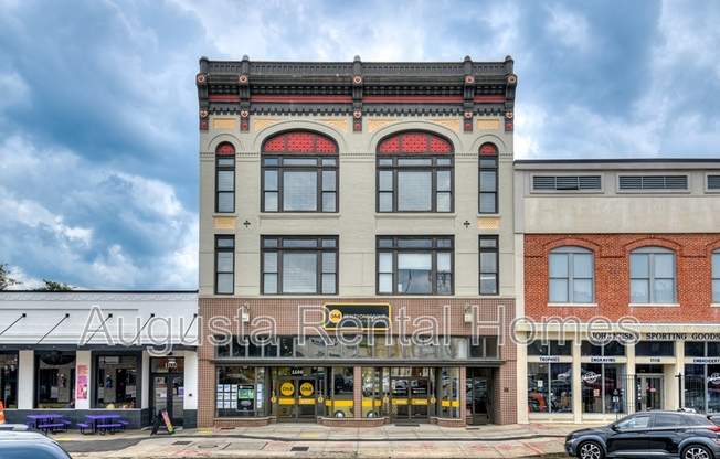1106 BROAD ST