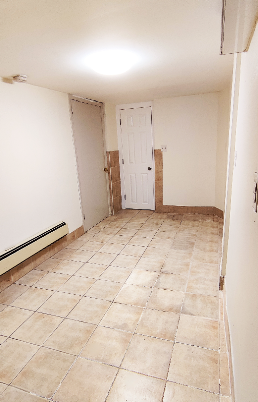 231 RIPLEY PL