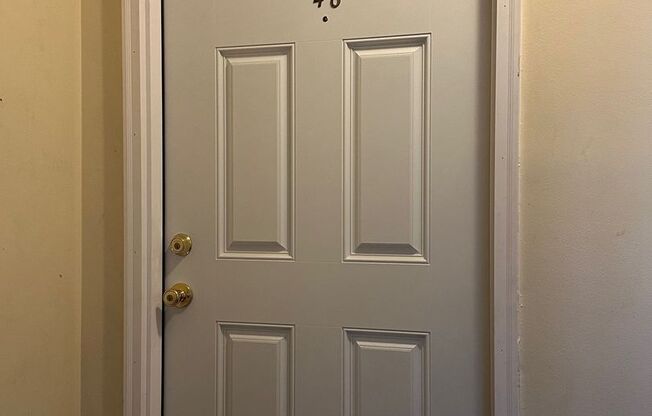 2 beds, 1 bath, 904 sqft, $1,025, Unit 48