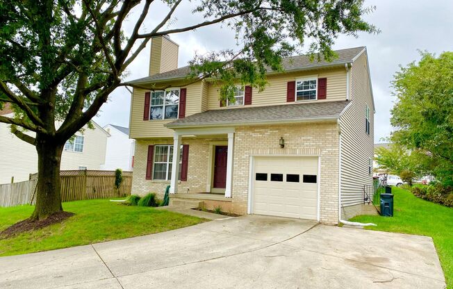 Beautiful 4 Bedroom Colonial Home in Jessup!