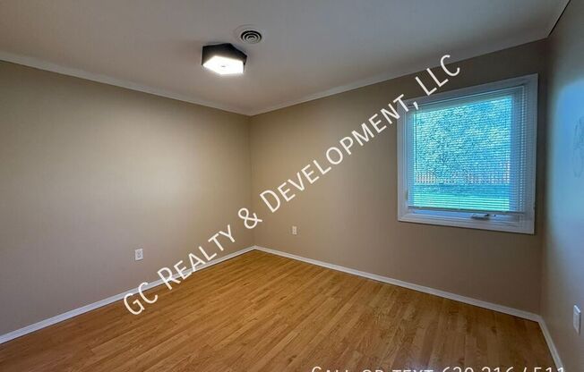 624 BELMONT DR