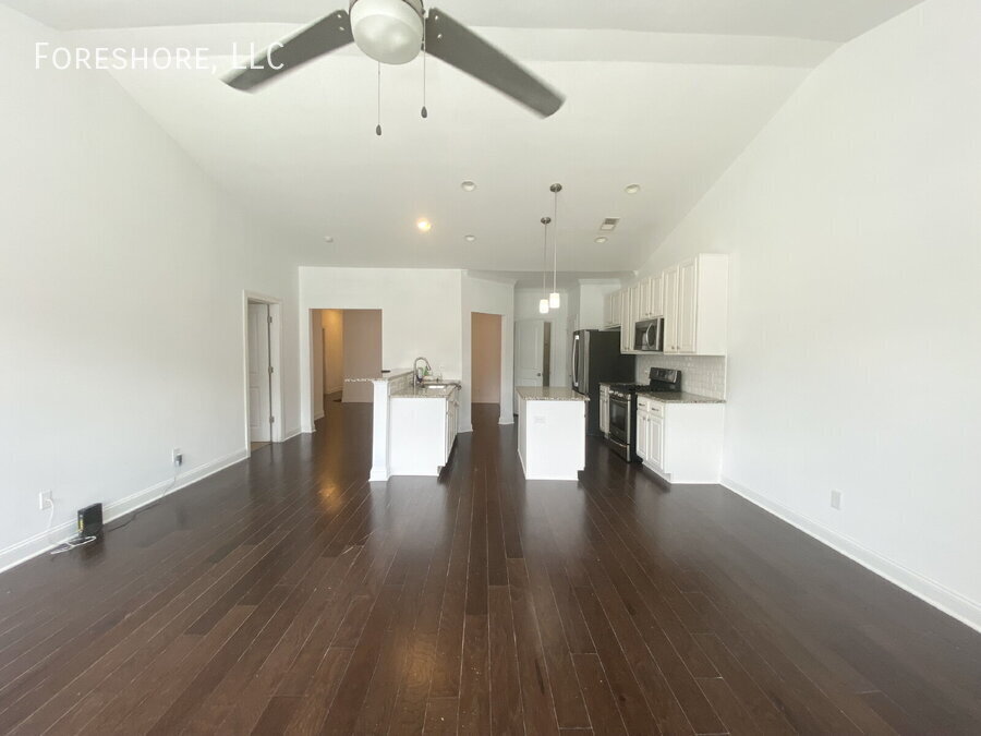 263 WOODEN WHEEL LN