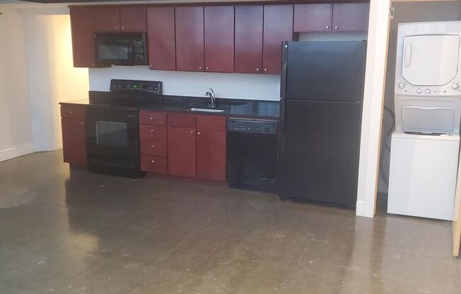 1 bed, 1 bath, 863 sqft, $1,165, Unit 110-104