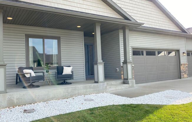 Brand New Luxury Home 4bed/3bath