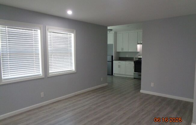 Cute and Cozy Ranch Style Home in East Lancaster