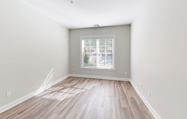 2 beds, 2 baths, 1,042 sqft, $3,025, Unit 7110