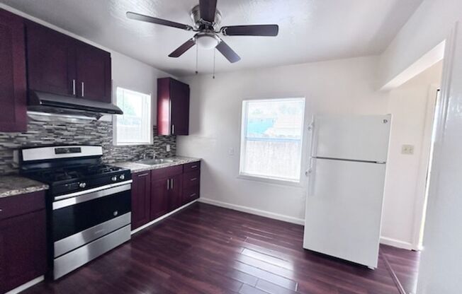 950-956-964-970 Frienza Avenue