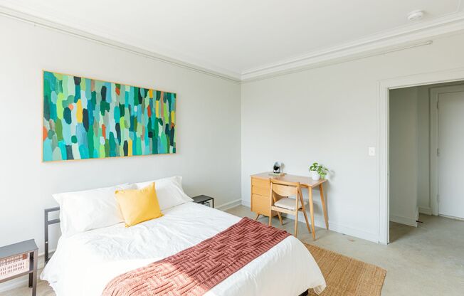 1 bed, 1 bath, 708 sqft, $1,269, Unit 812