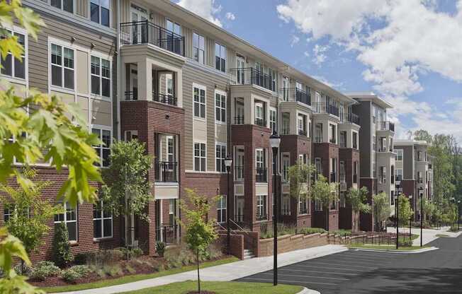 Apartments and Townhomes in Raleigh, NC