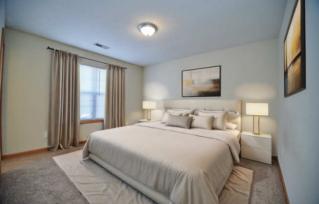 2 beds, 2.5 baths, 1,100 sqft, $1,395, Unit 10CW