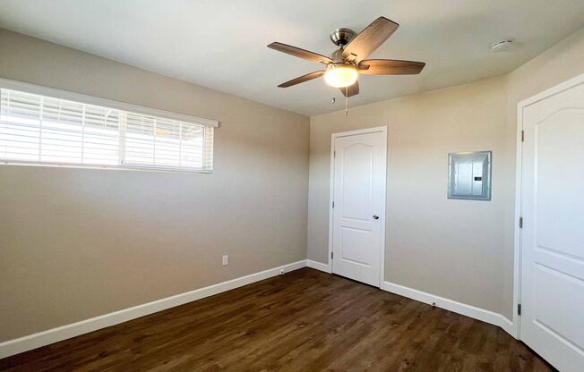 2 beds, 1 bath, $2,149, Unit 11