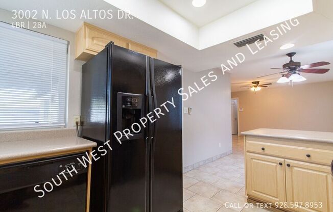 3002 N LOS ALTOS DR