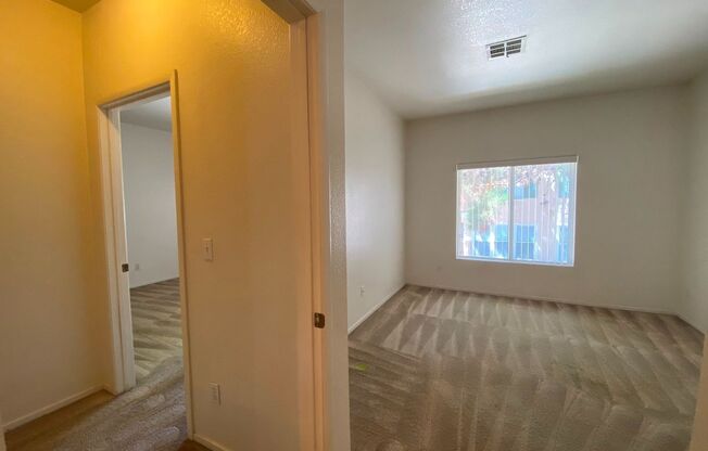 2 beds, 2.5 baths, $1,775, Unit # 1012