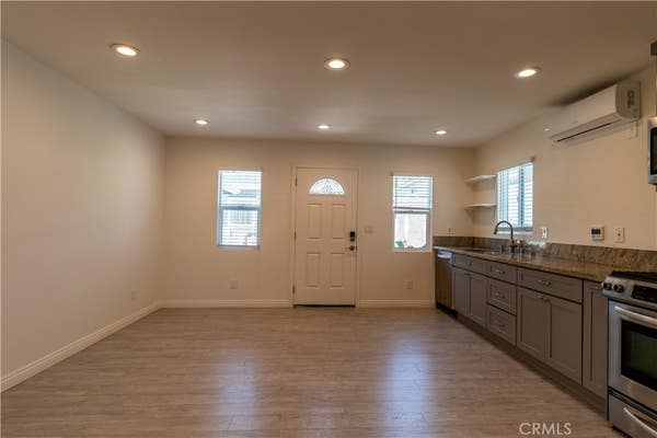 1736 EUDORA AVE