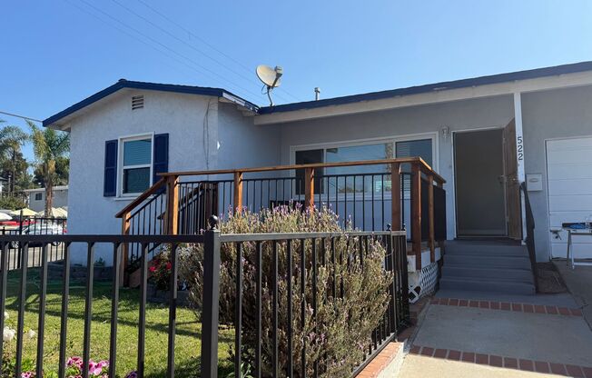 Charming 2 Bedroom Home in Coastal Oceanside Call 6 1 9 8 8 8 5 5 5 4