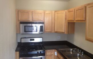 Grae&#39;s Lofts - 4334 Federal Blvd