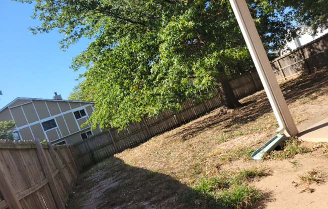 10605 W DOUGLAS