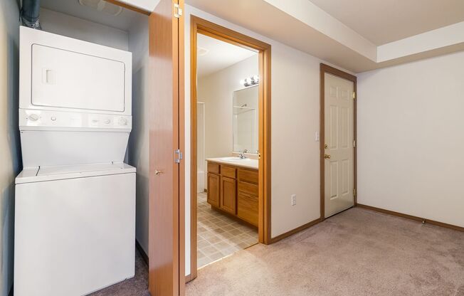 Studio, 1 bath, 571 sqft, $1,550, Unit 308