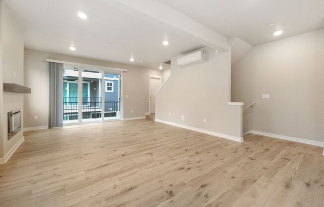 Newly Built 4-Bedroom Townhome with Modern Amenities