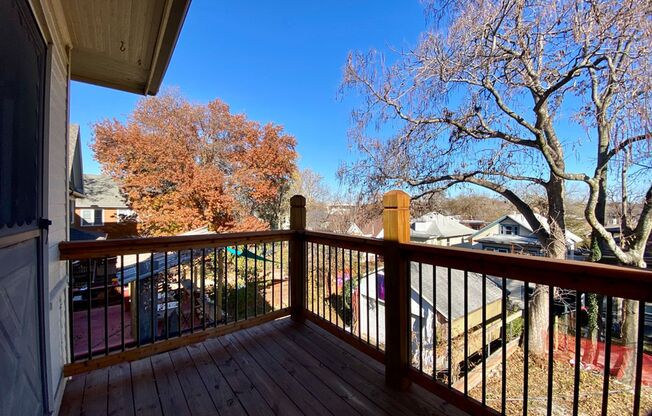 2 beds, 1 bath, $1,100, Unit 3633-2