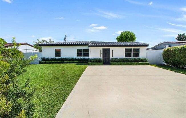 18361 NE 20th Pl # 18361 NORTH MIAMI BEACH, FL 33179