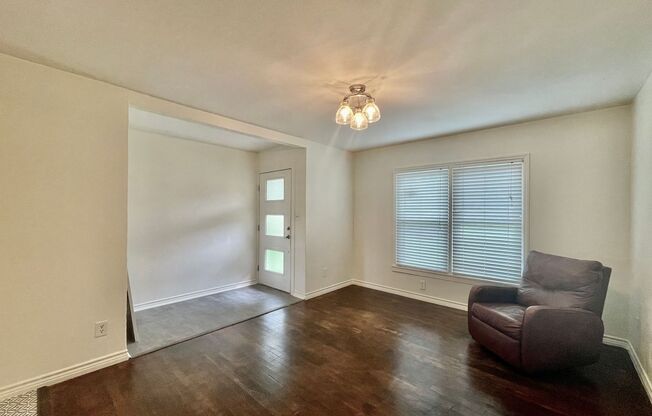 Fully Updated & Unbeatable Location